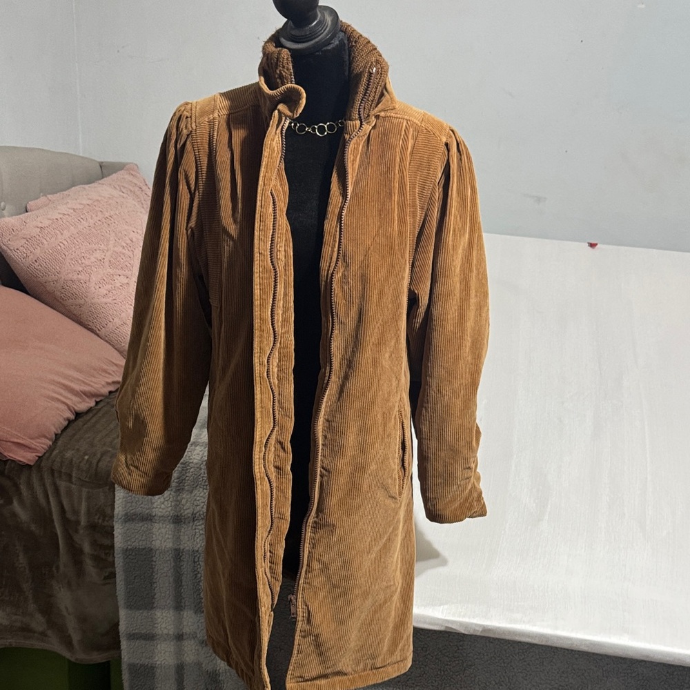 Elegant Brown Corduroy Trench Coat - Picture 4 of 11